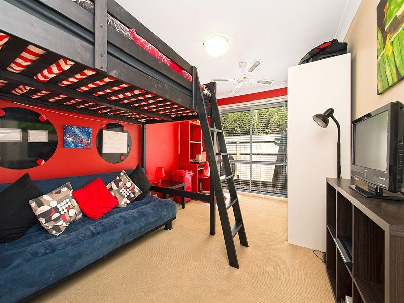 4 Athena Close, Moggill QLD 4070