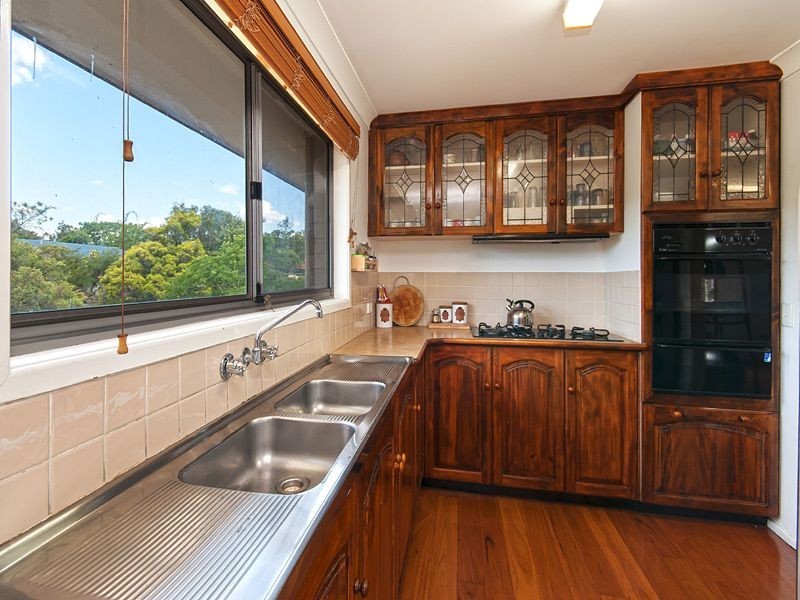 6 Marica Street, Bellbowrie QLD 4070