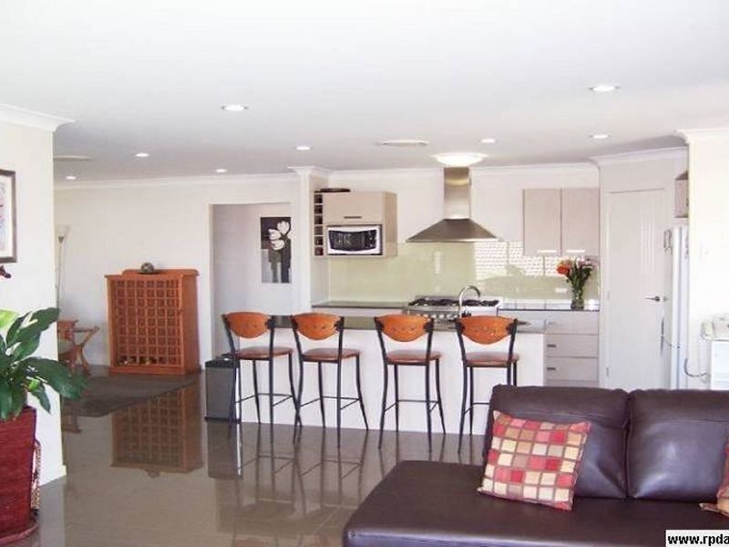35 Rise Place, Moggill QLD 4070