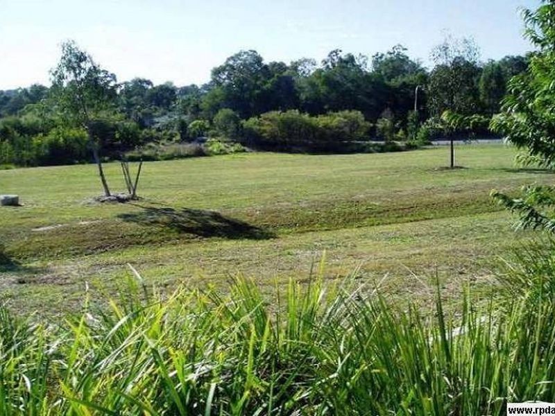35 Rise Place, Moggill QLD 4070