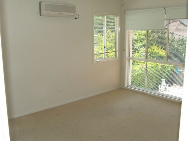 58 Ardes Street, Chapel Hill QLD 4069