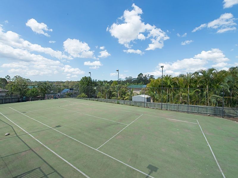 64 Pine County Place, Bellbowrie QLD 4070