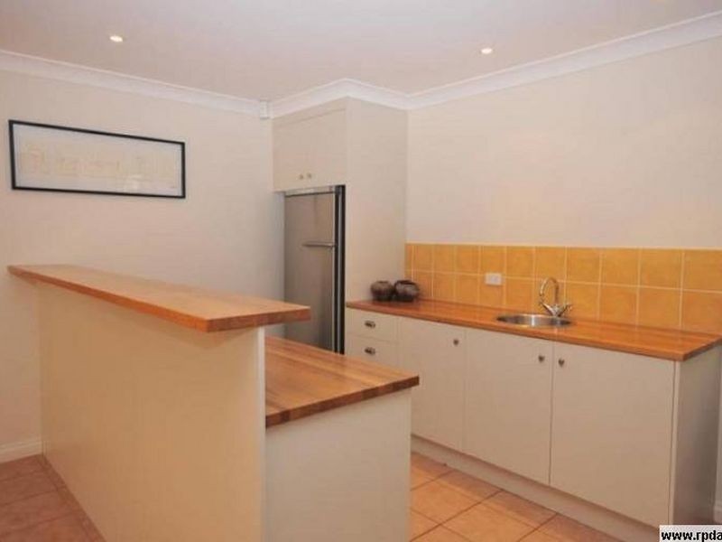 2 Ruth Miller Close, Fig Tree Pocket QLD 4069