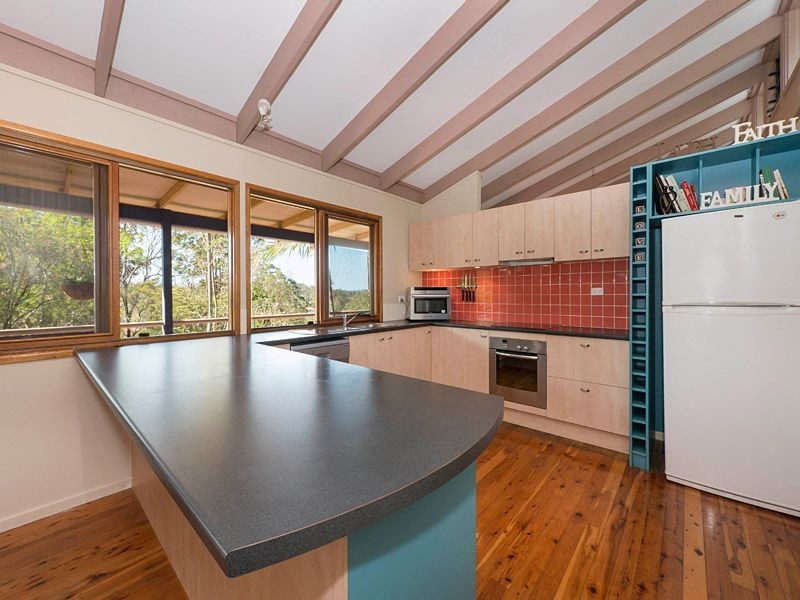 16 Boxthorn Street, Bellbowrie QLD 4070