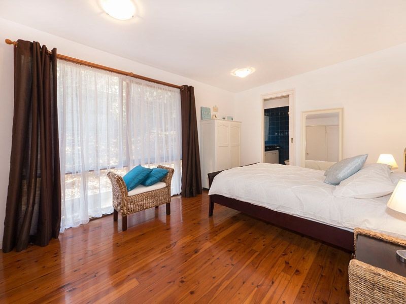 16 Boxthorn Street, Bellbowrie QLD 4070