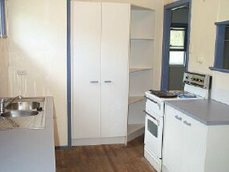 83 White Street, Graceville QLD 4075