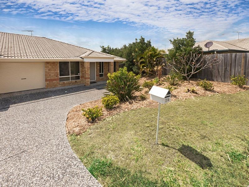 2/25 Golden Crest Place, Bellbowrie QLD 4070