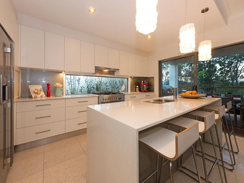 136 Paperbark Circuit, Moggill QLD 4070