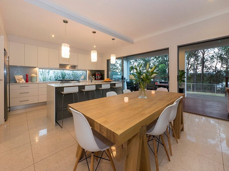 136 Paperbark Circuit, Moggill QLD 4070