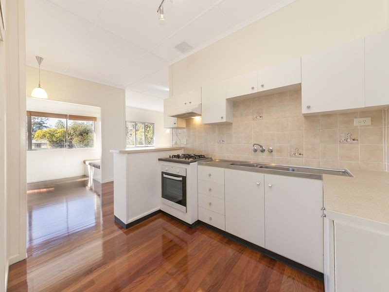 15 Tatong Street, Indooroopilly QLD 4068