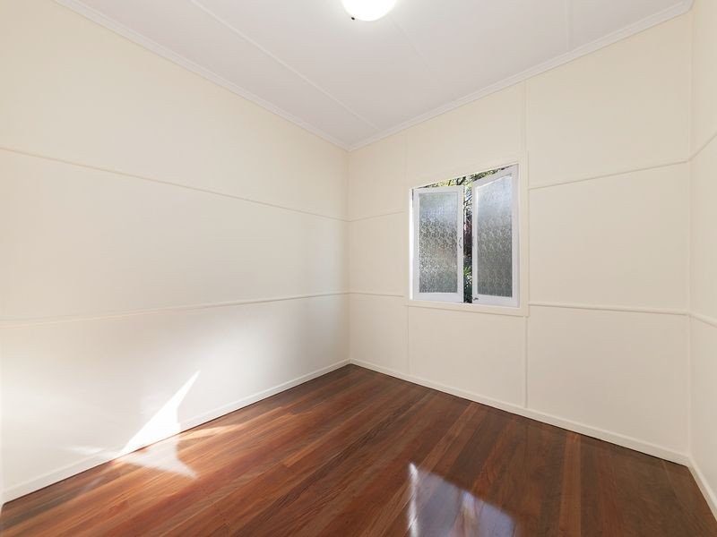 15 Tatong Street, Indooroopilly QLD 4068