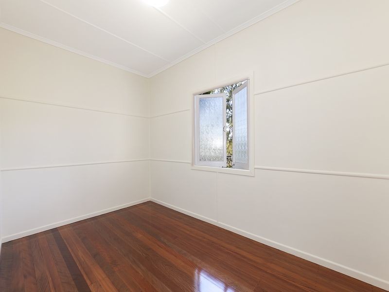 15 Tatong Street, Indooroopilly QLD 4068