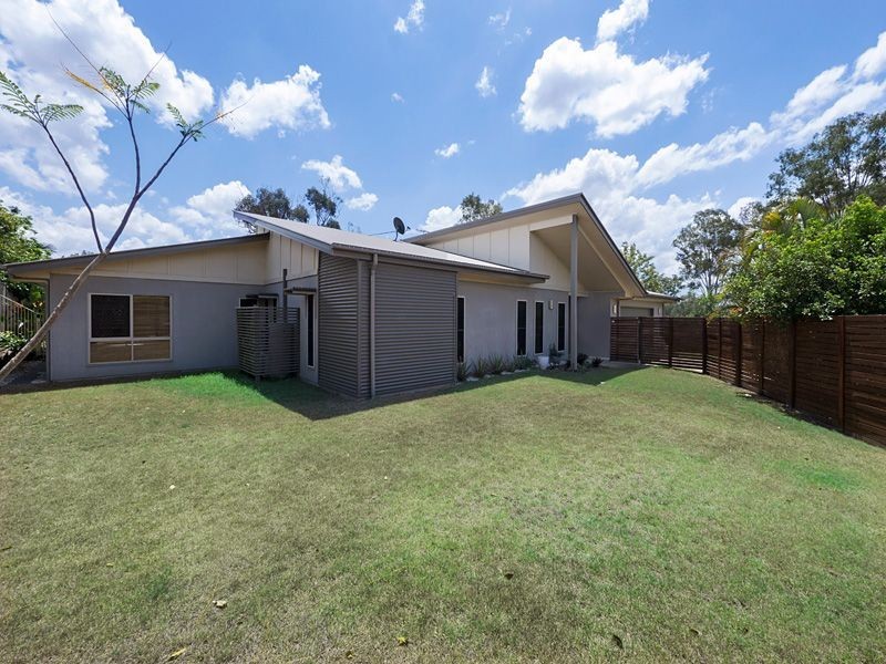 7 Zoe Place, Moggill QLD 4070