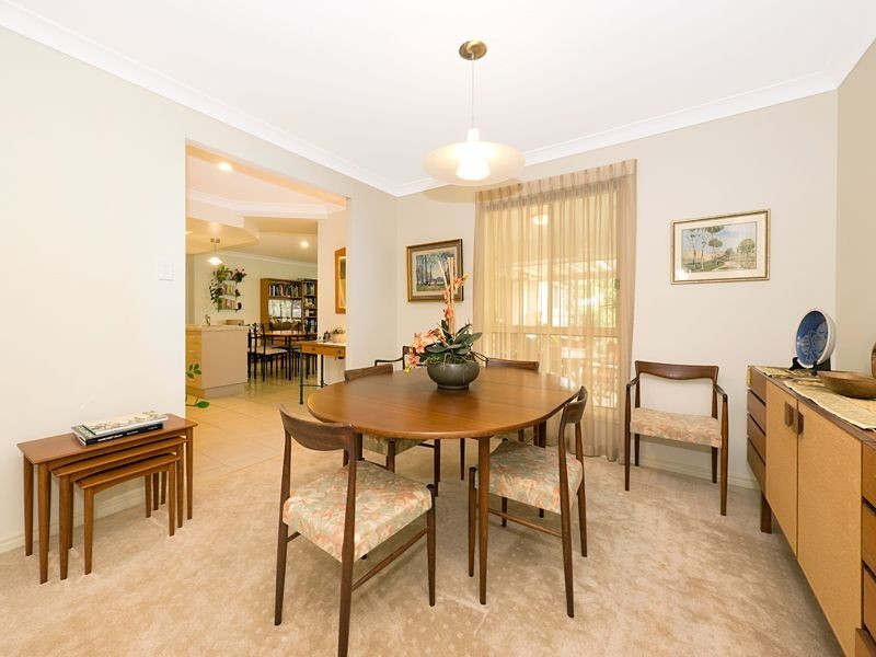 19 Nook Place, Moggill QLD 4070