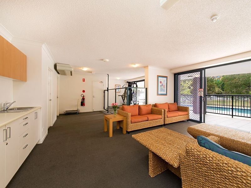 303/21 Patrick Lane, Toowong QLD 4066