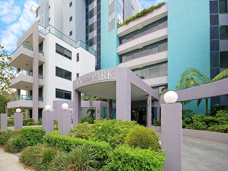 303/21 Patrick Lane, Toowong QLD 4066