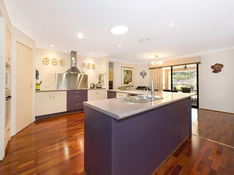 51 Church Road, Bellbowrie QLD 4070