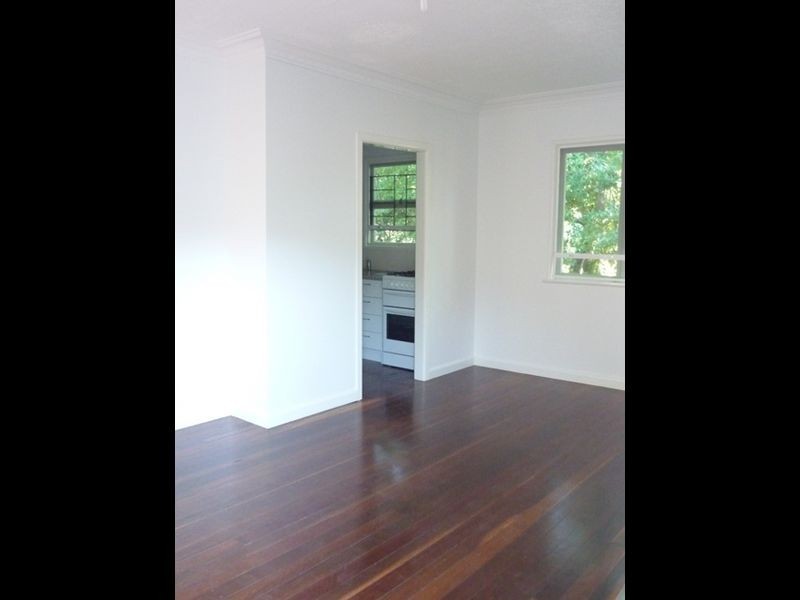 1/159 Sir Fred Schonell Drive, St Lucia QLD 4067