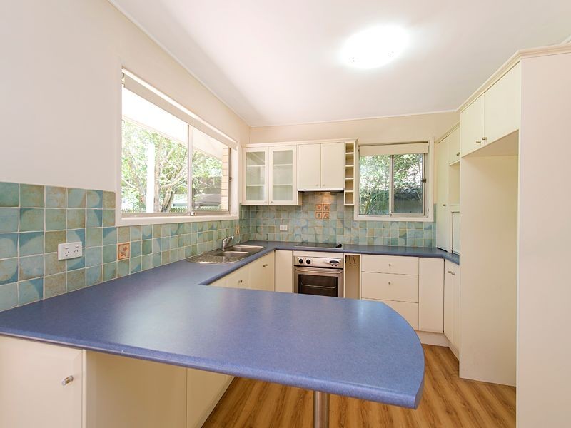 70 Brookfield Road, Kenmore QLD 4069