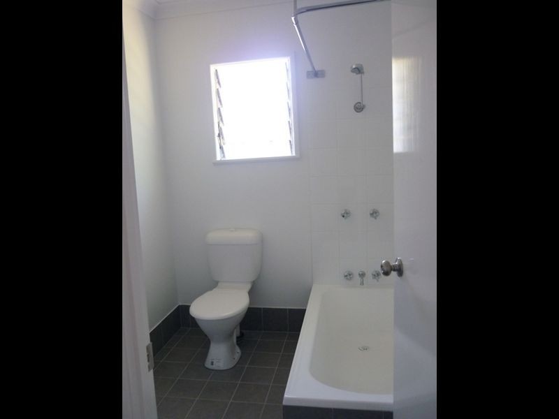 3/159 Sir Fred Schonell Drive, St Lucia QLD 4067