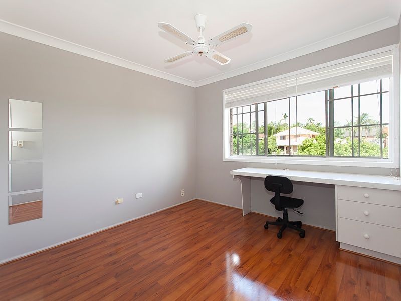 105 Arrabri Avenue, Mount Ommaney QLD 4074