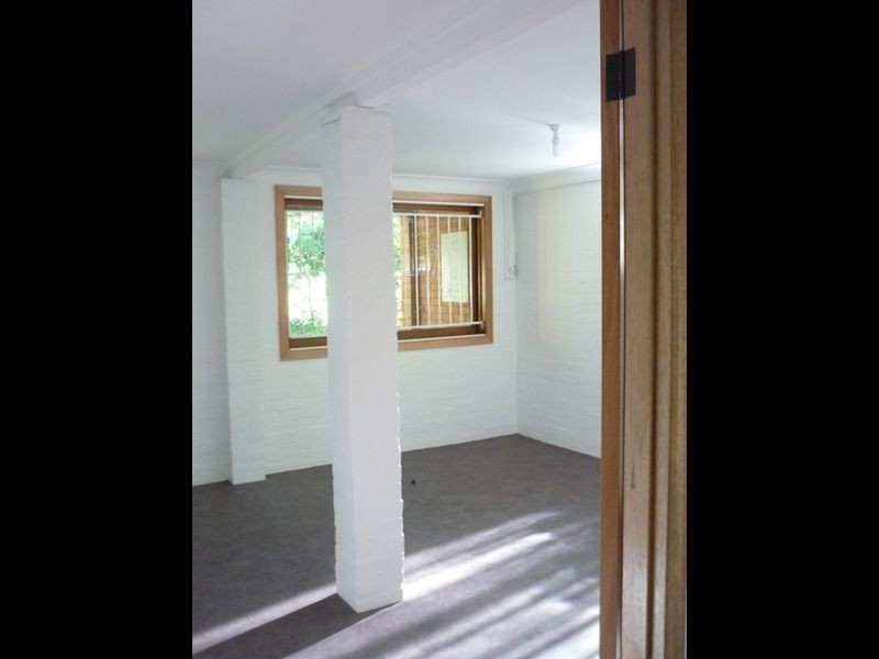 155 Sir Fred Schonell Drive, St Lucia QLD 4067