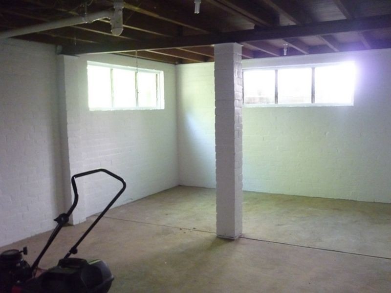 155 Sir Fred Schonell Drive, St Lucia QLD 4067