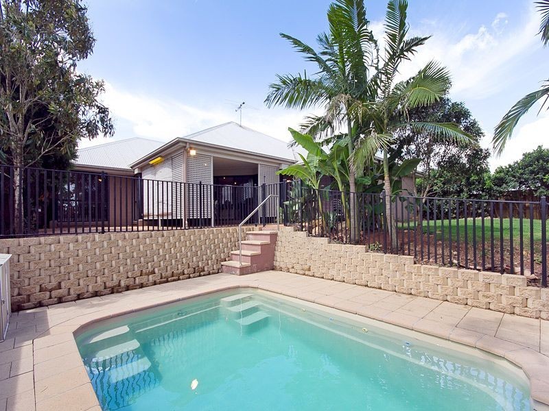 32 Brentwood Place, Moggill QLD 4070