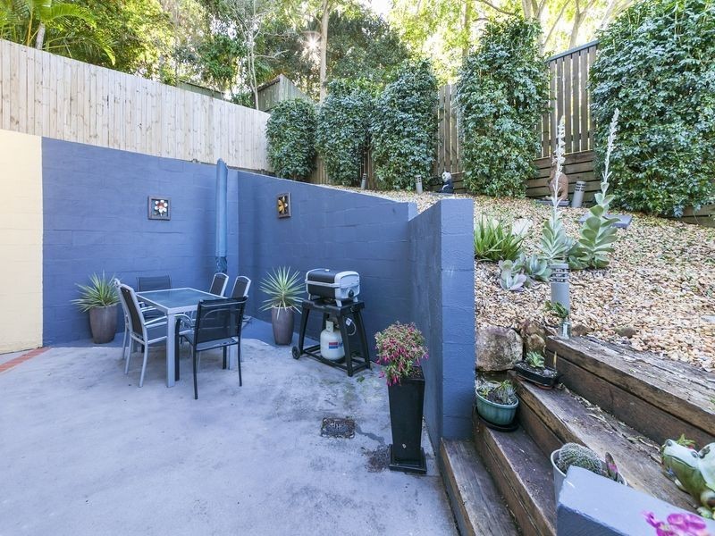 3/10 Greenlaw Street, Indooroopilly QLD 4068