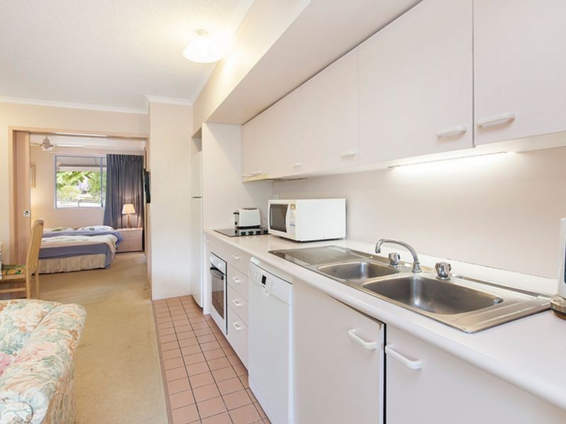 24/2 Waverley Road, Taringa QLD 4068