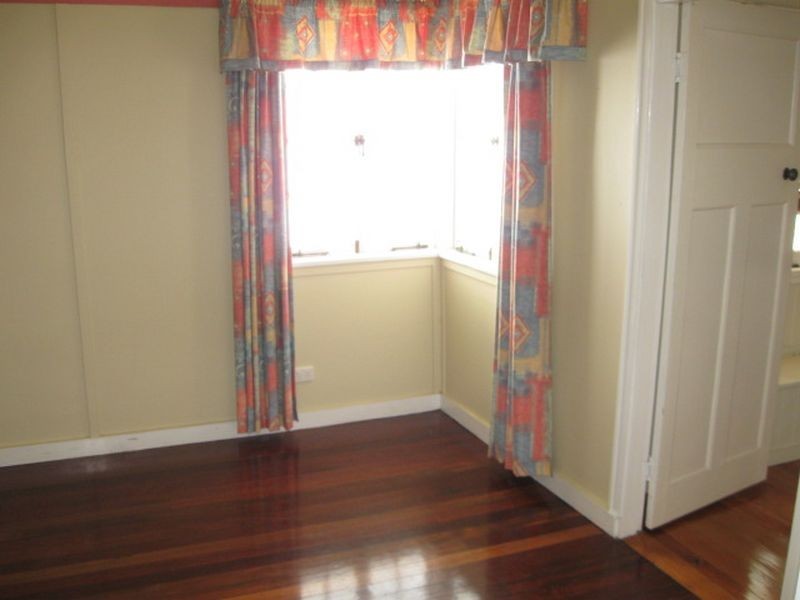 89 Russell Terrace, Indooroopilly QLD 4068