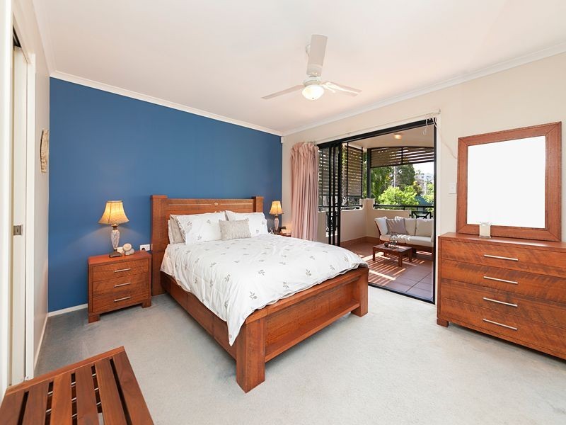 8 Elizabeth Street, Toowong QLD 4066