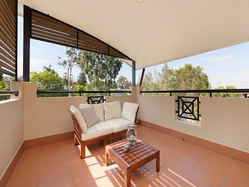 8 Elizabeth Street, Toowong QLD 4066