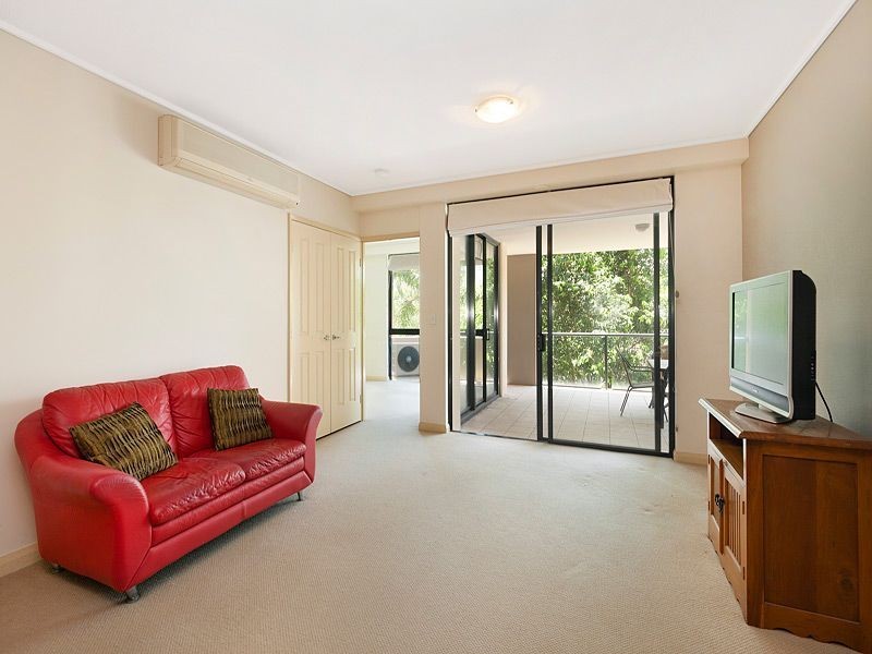 24/9 Sylvan Road, Toowong QLD 4066