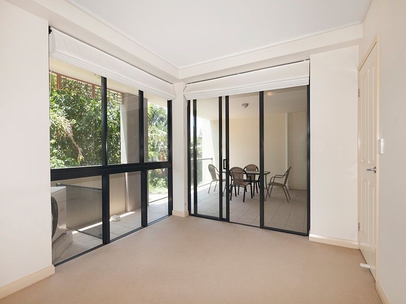 24/9 Sylvan Road, Toowong QLD 4066