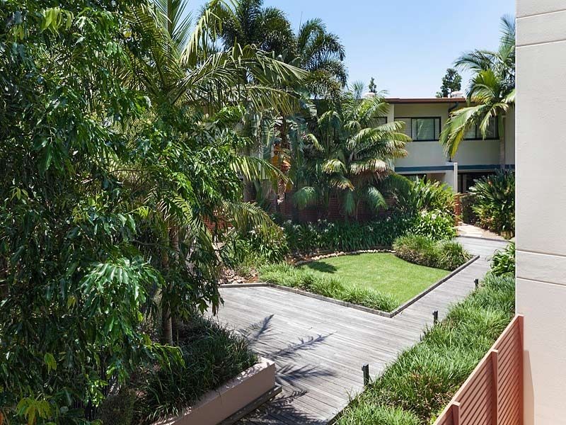 24/9 Sylvan Road, Toowong QLD 4066