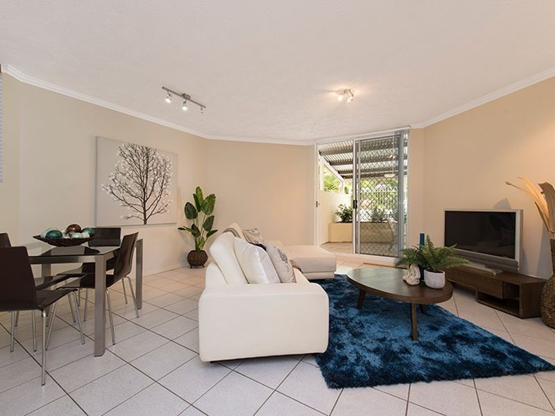 6/16 Patrick Lane, Toowong QLD 4066