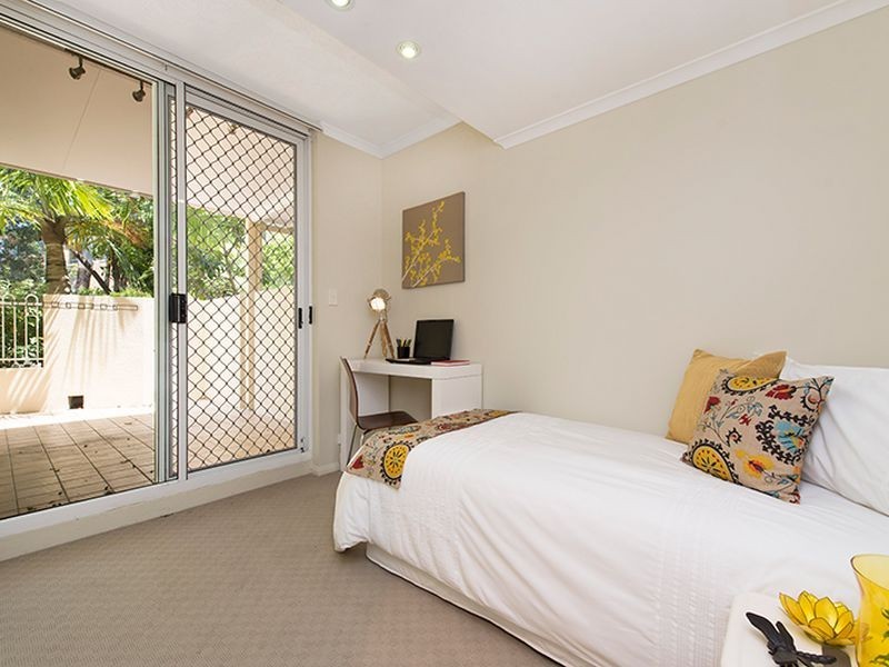 6/16 Patrick Lane, Toowong QLD 4066