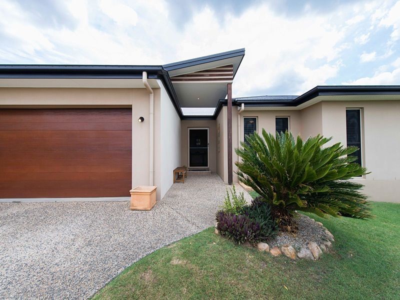 51 Grange Place, Moggill QLD 4070