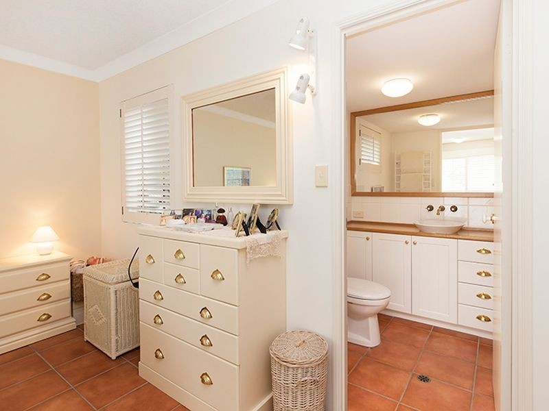 5/7 Explorer Street, Toowong QLD 4066