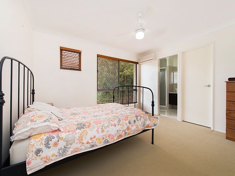 2/51 Rennie Street, Indooroopilly QLD 4068