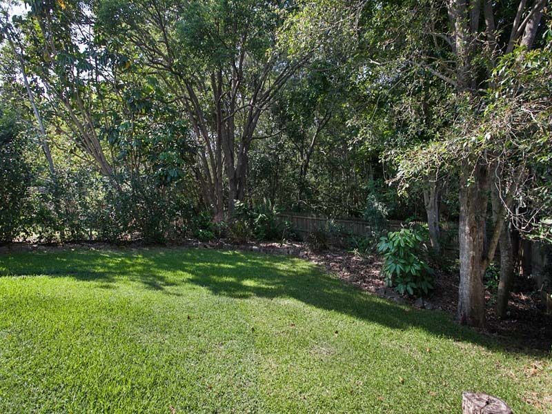 11 Equinox Street, Taringa QLD 4068