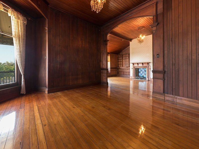 74 Wylie Avenue, Coorparoo QLD 4151