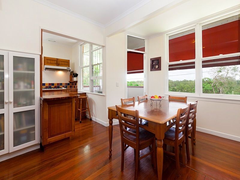 46 Hawken Drive, St Lucia QLD 4067