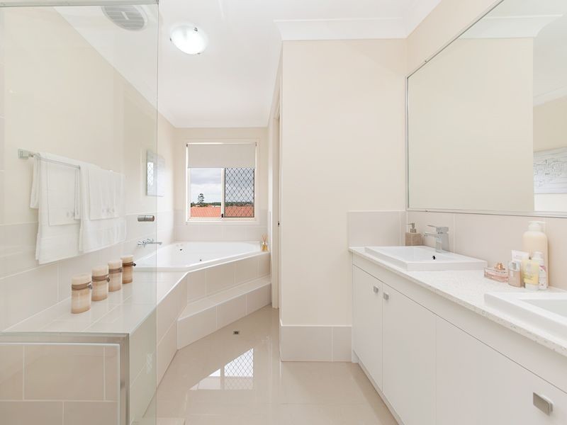 308b Horizon Drive, Westlake QLD 4074