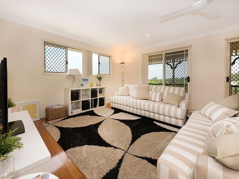 41 Dalewood Place, Moggill QLD 4070