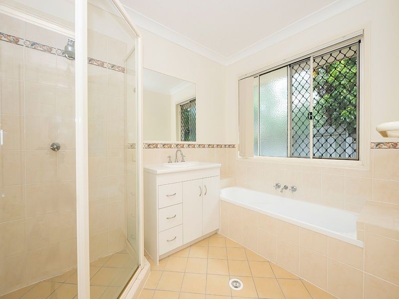 41 Dalewood Place, Moggill QLD 4070