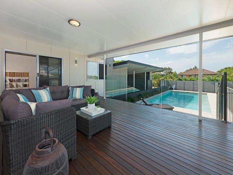 65 Pine County Place, Bellbowrie QLD 4070