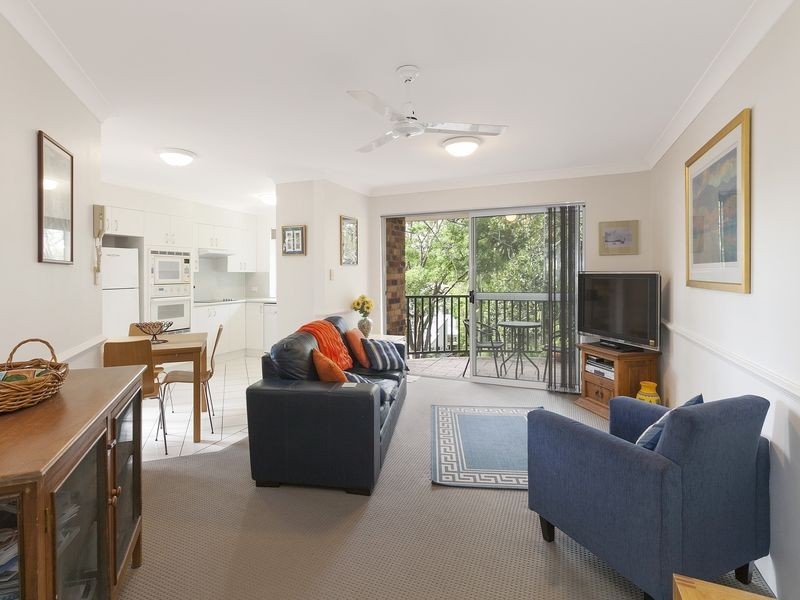 7/130 Central Avenue, Indooroopilly QLD 4068