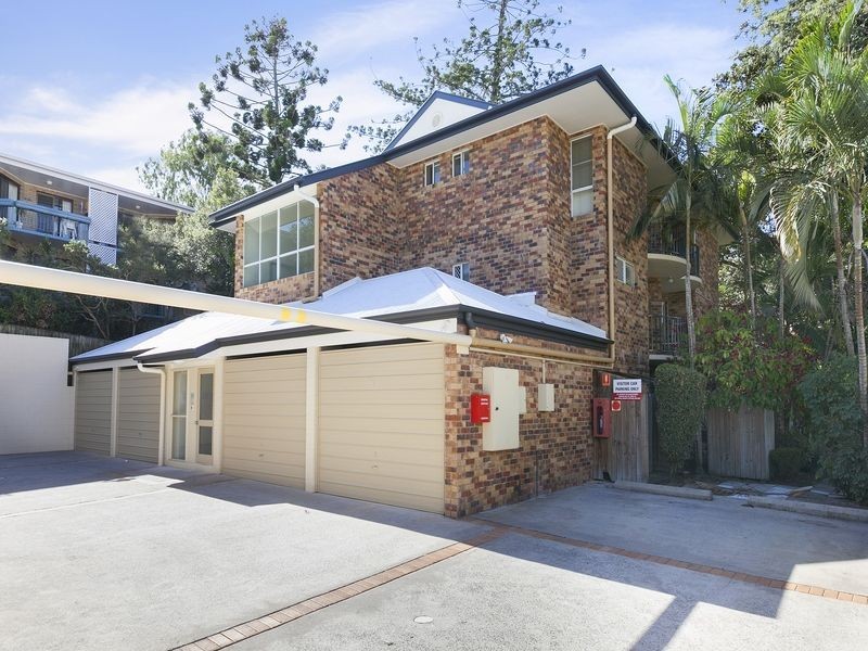 7/130 Central Avenue, Indooroopilly QLD 4068